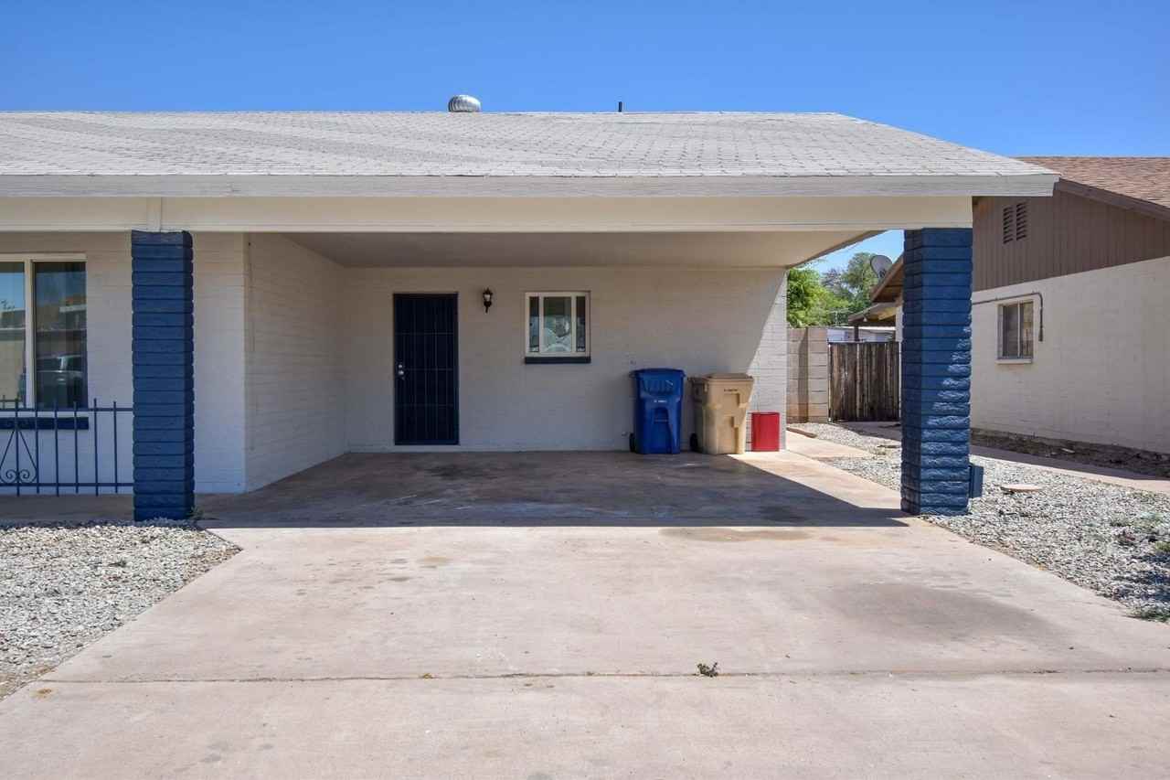 6819 N 64th Ave - Photo 2 of 23