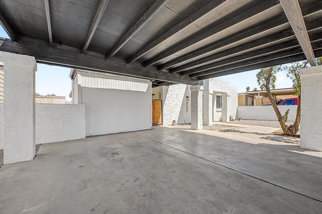 4127 N 106th Ave - Photo 4 of 30