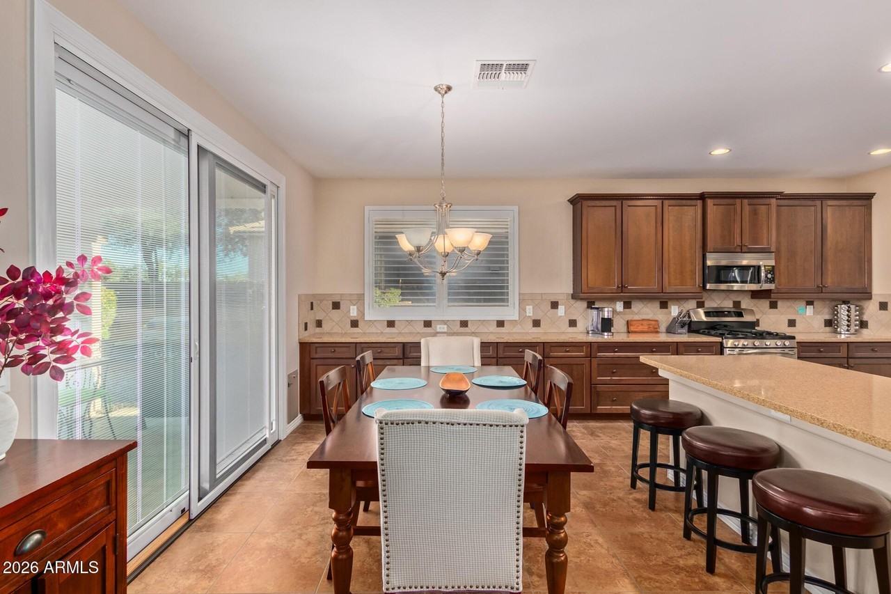 16367 N 183rd Dr - Photo 3 of 44