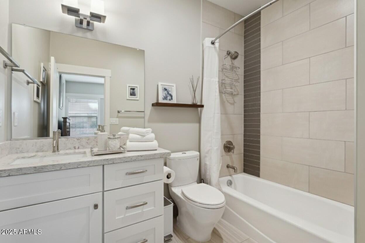 1400 E Bethany Home Rd #22 - Photo 7 of 31
