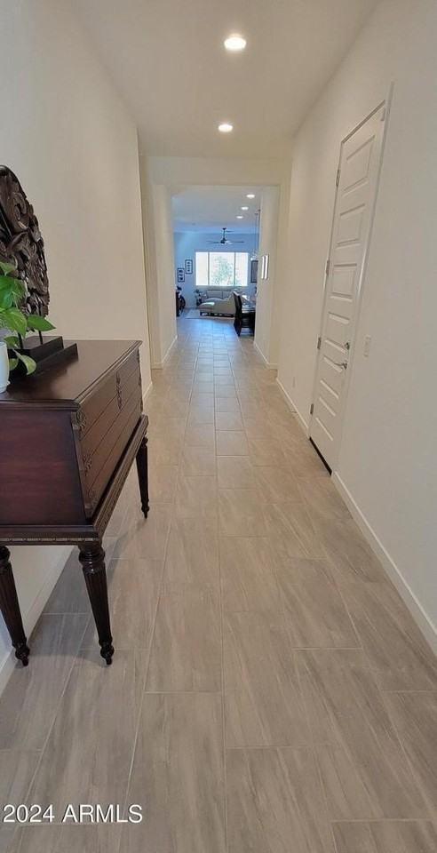 19610 W Avalon Dr - Photo 2 of 14