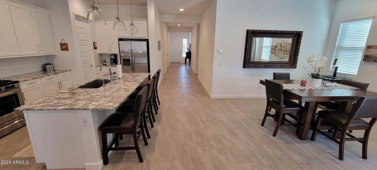 19610 W Avalon Dr - Photo 3 of 14