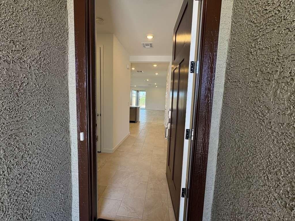 4738 E Kenneth Ln - Photo 4 of 42