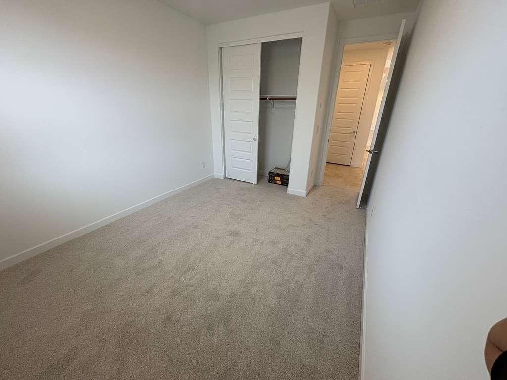 4738 E Kenneth Ln - Photo 6 of 42