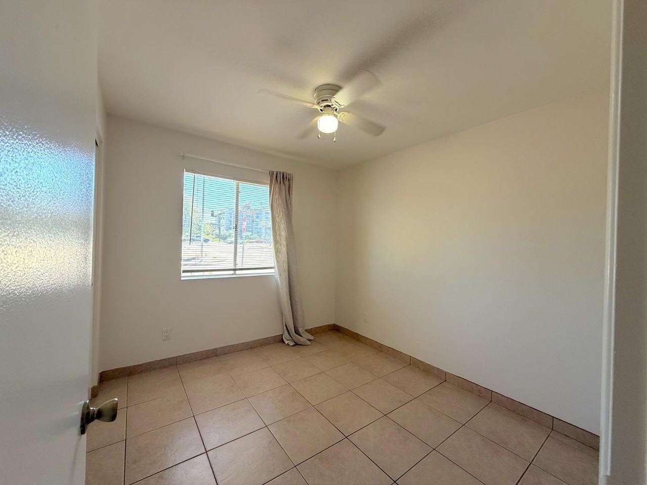 3522 W Toledo St - Photo 3 of 12