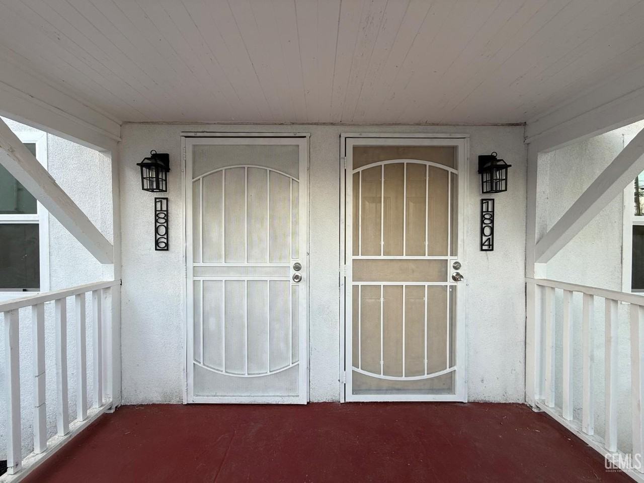 1804 Forrest St #1806 - Photo 3 of 7