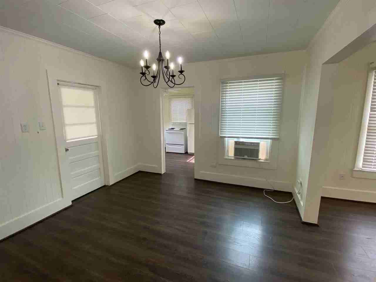 885 High St - Photo 5 of 9