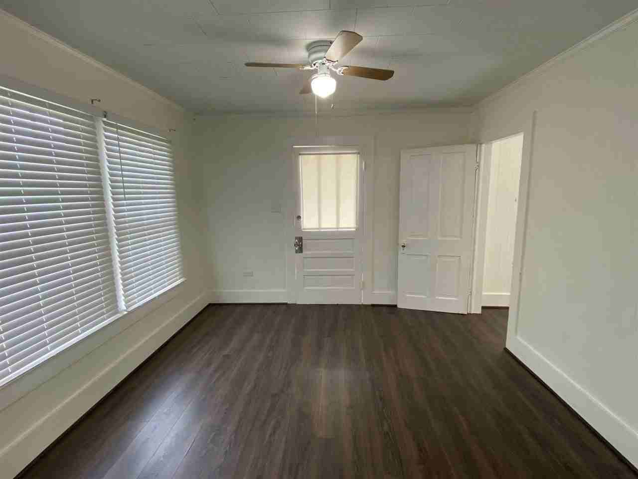 885 High St - Photo 6 of 9