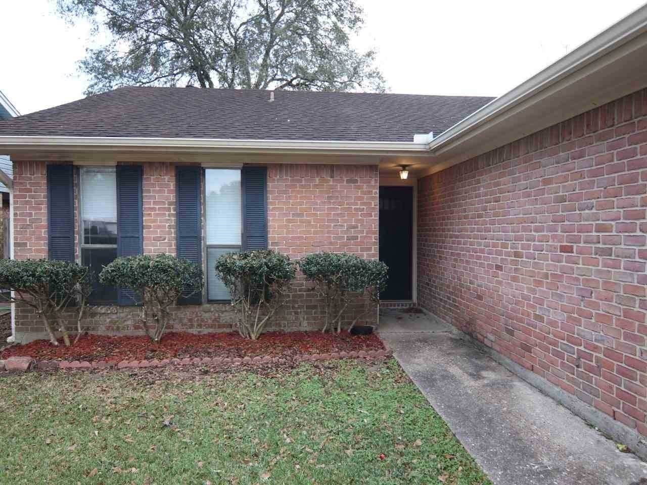 9765 Shepherd Dr - Photo 2 of 16