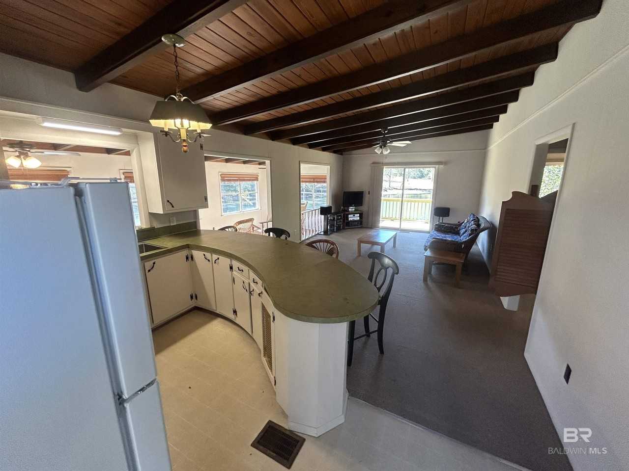 11656 Magnolia St - Photo 4 of 13