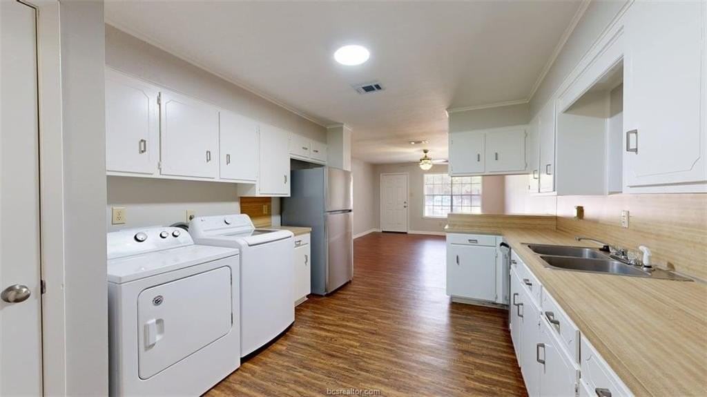 3921 Olive St #B - Photo 7 of 19