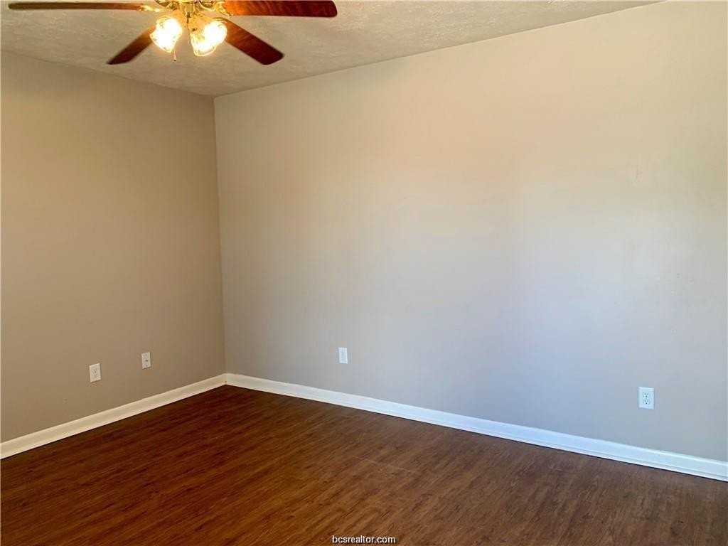 710 San Benito Dr - Photo 2 of 14