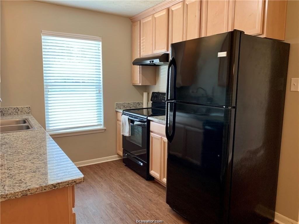 710 San Benito Dr - Photo 5 of 14