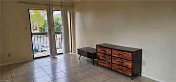 featured image of 2865 Winkler Ave Apt 416