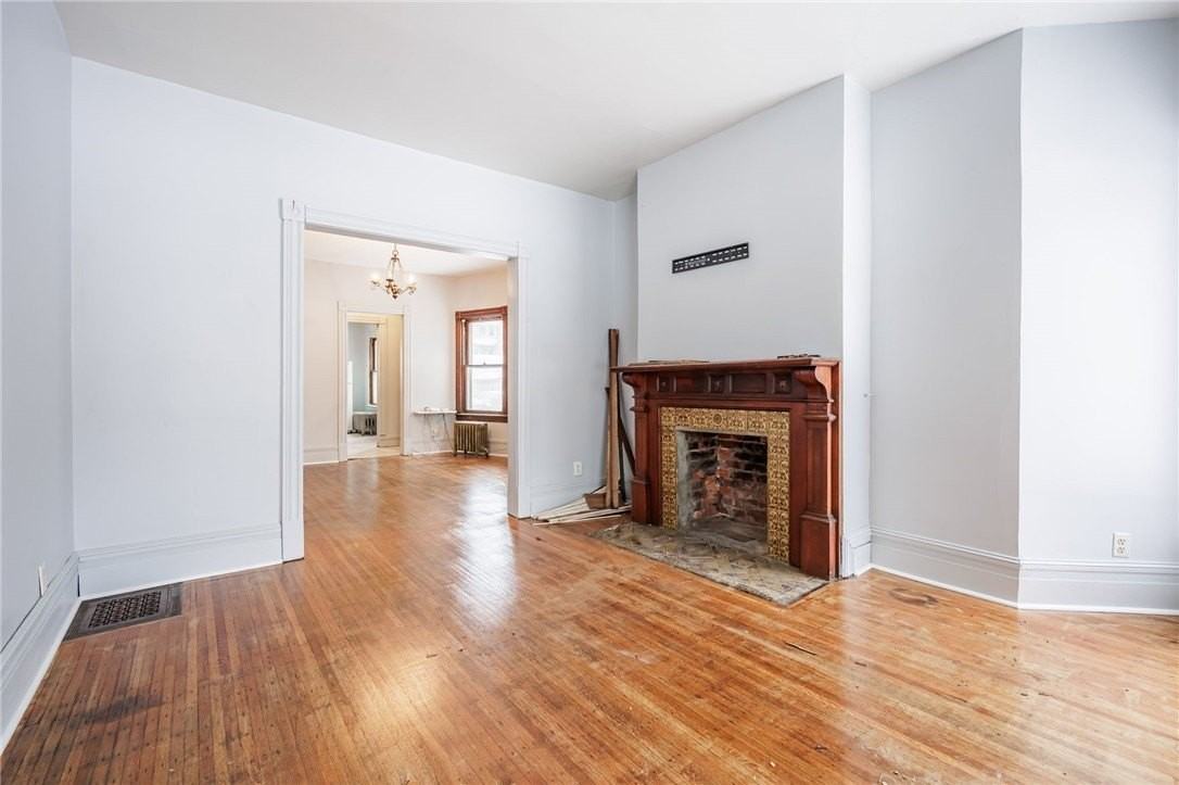 500 Oxford St #1 - Photo 4 of 19