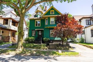 256 Oxford St #1 - Photo 1 of 1