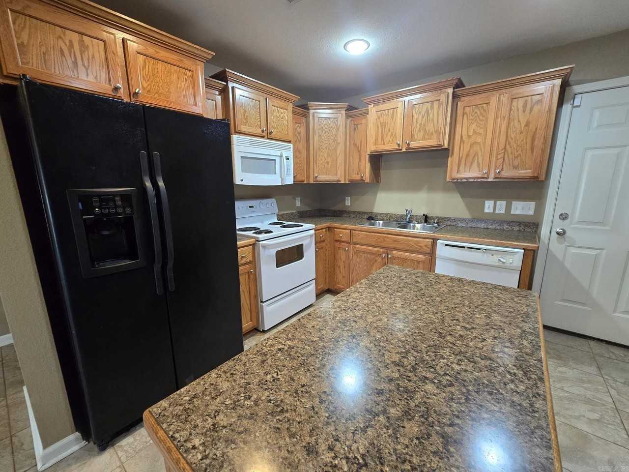 3537 Terrace Hill Ct - Photo 4 of 14