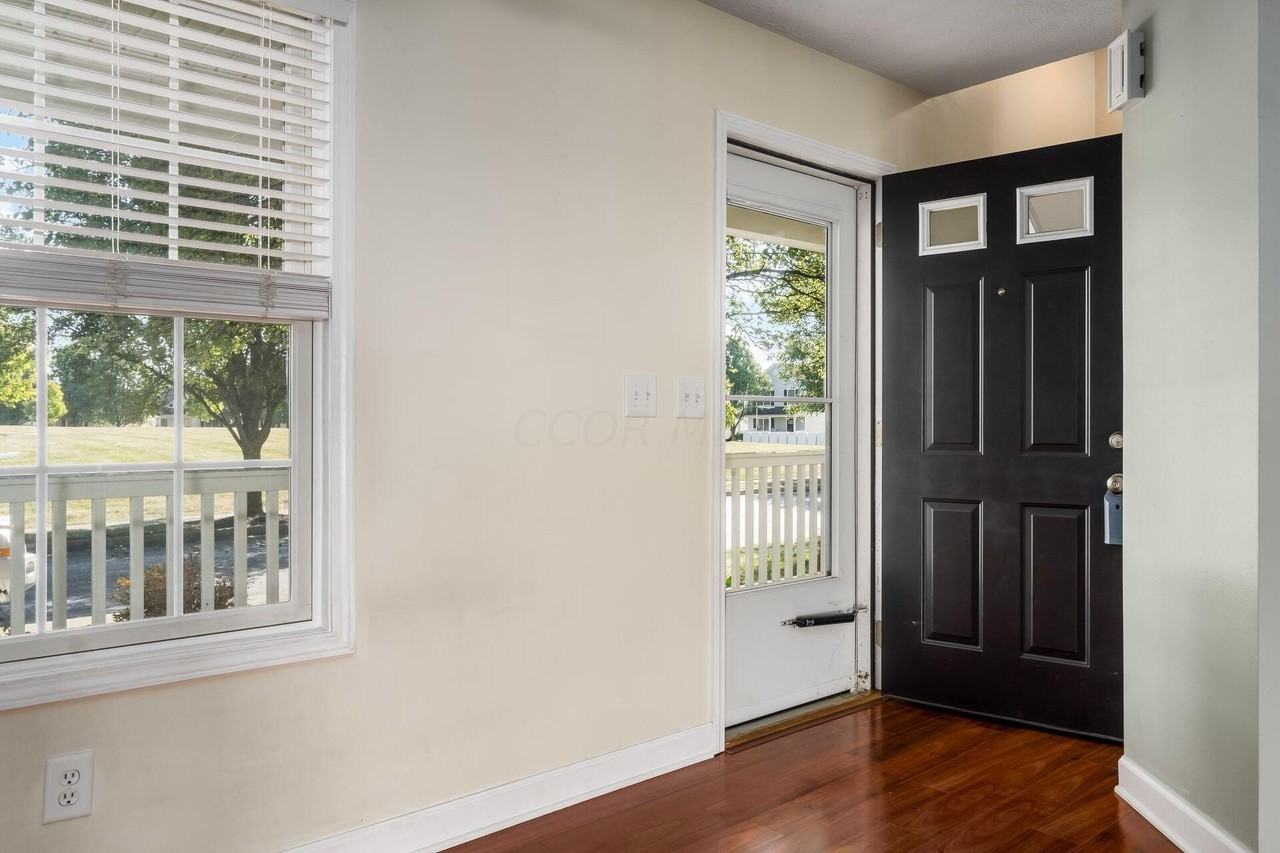 1383 Pansy St #200 - Photo 4 of 36