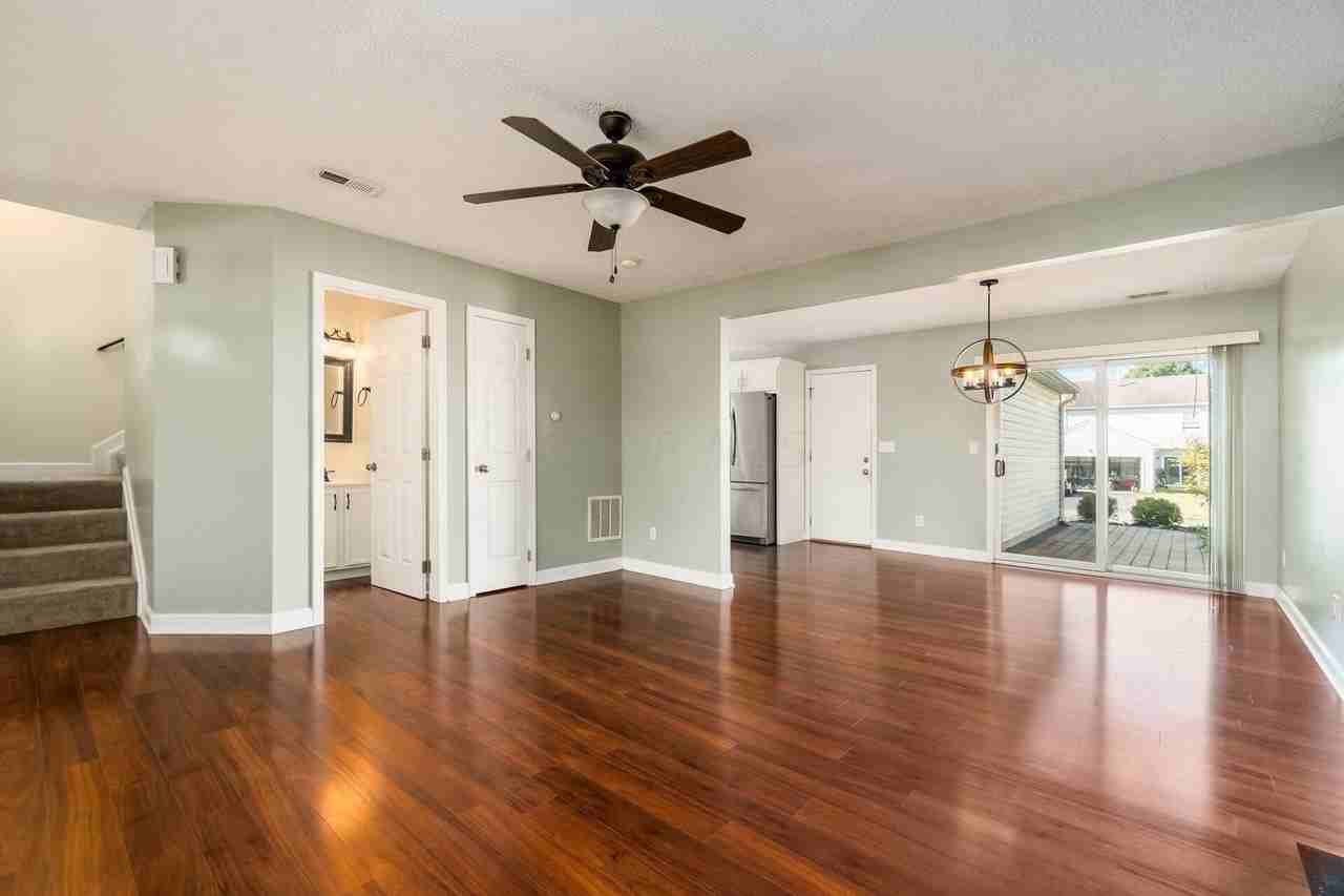 1383 Pansy St #200 - Photo 6 of 36