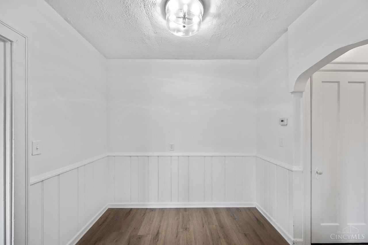 6423 Kennedy Ave #4 - Photo 5 of 10