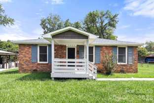 3829 Stonehaven Dr - Photo 1 of 1