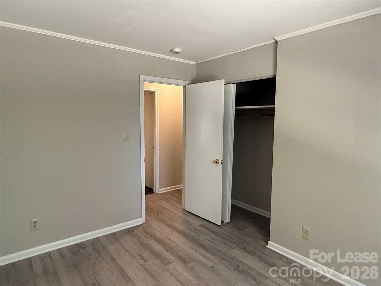 524 Echodale Dr - Photo 5 of 11