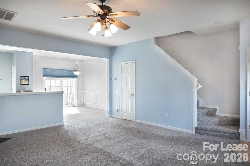 3124 Mannington Dr - Photo 3 of 8