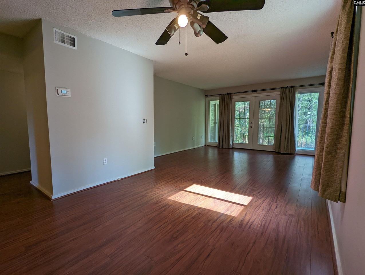 1208 Bush River Rd - Photo 5 of 19
