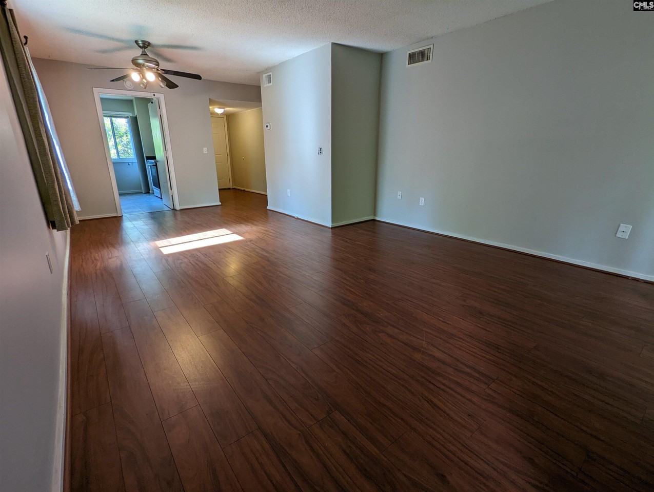 1208 Bush River Rd - Photo 7 of 19