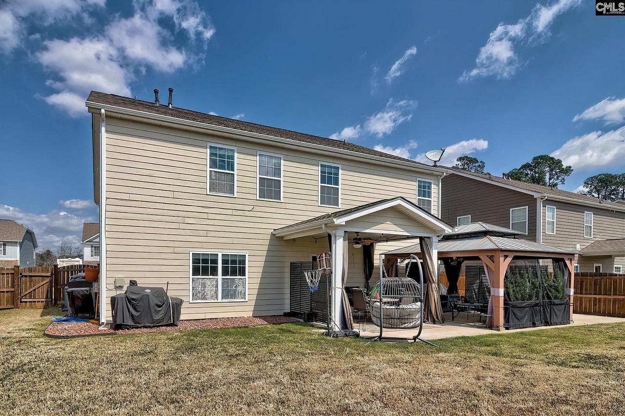 660 Collett Dr - Photo 5 of 45