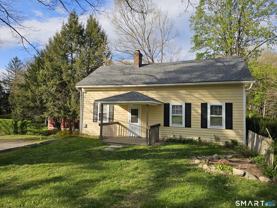 17 Pleasant St - Photo 1 of 1