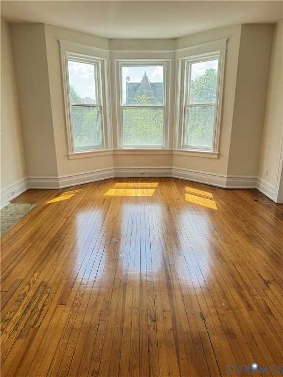 2034 W Grace St #B - Photo 7 of 19