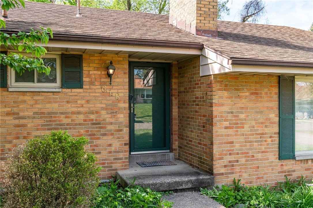 618 Krebs Ave - Photo 5 of 50