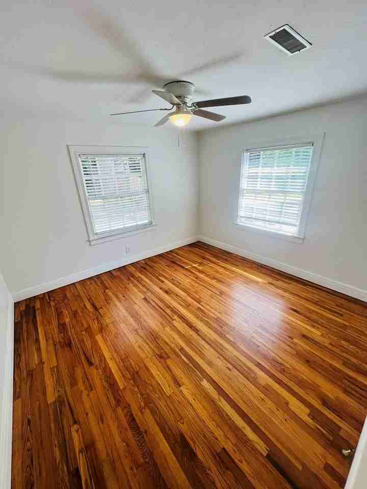 1658 W Main St ## 1 - Photo 5 of 7