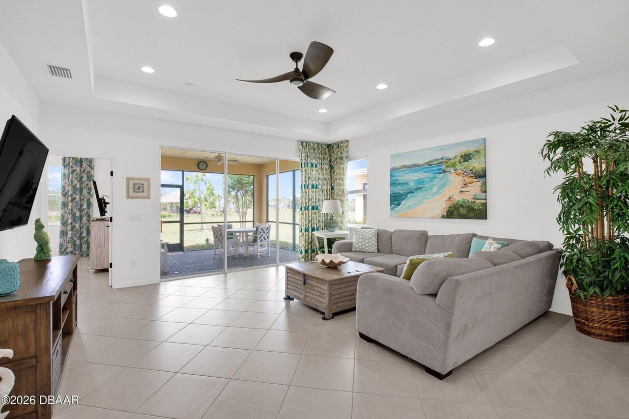 251 Island Breeze Ave - Photo 3 of 50