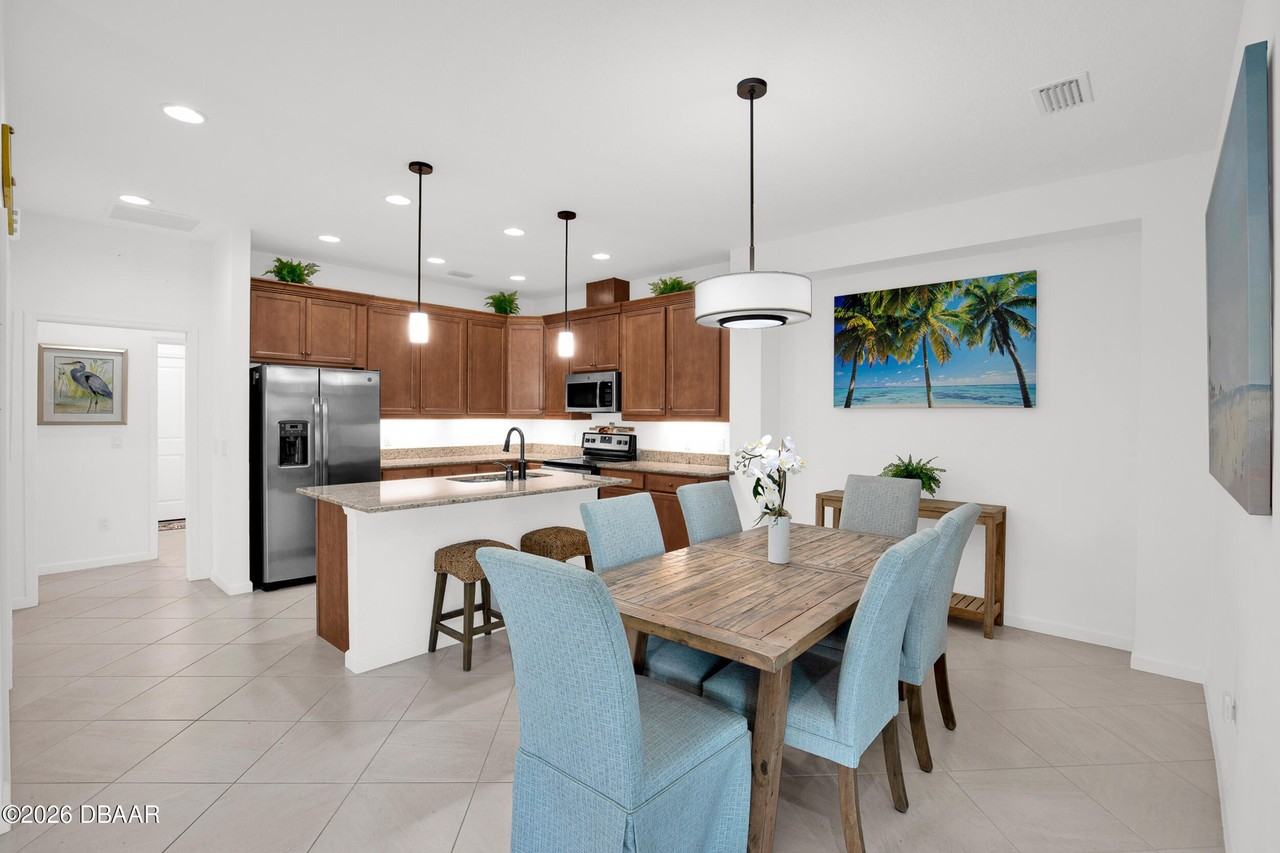 251 Island Breeze Ave - Photo 6 of 50