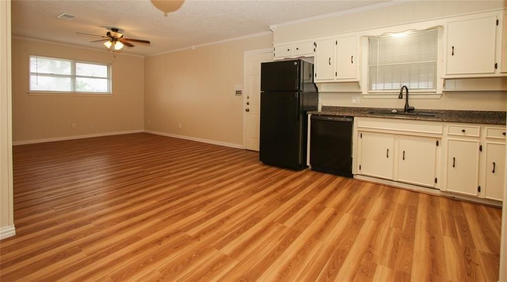 5301 Wooten Dr - Photo 6 of 18