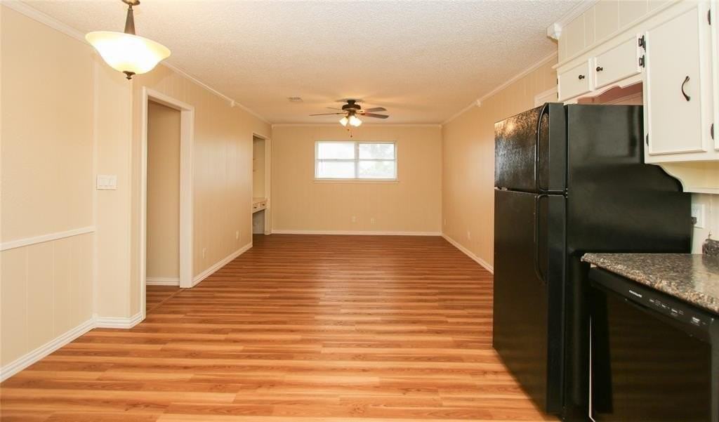 5301 Wooten Dr - Photo 7 of 18