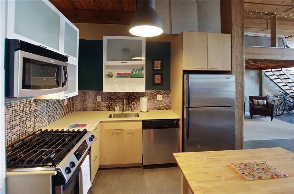 170 Boulevard Se #H413 - Photo 7 of 31