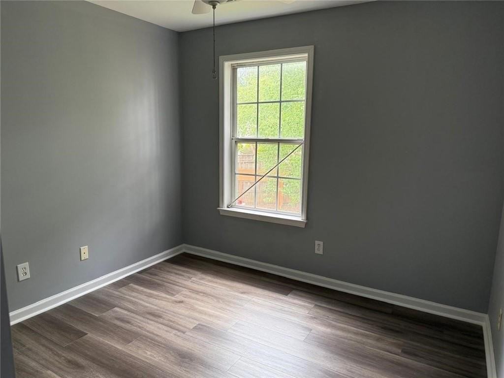 340 Wittenridge Ct - Photo 3 of 17