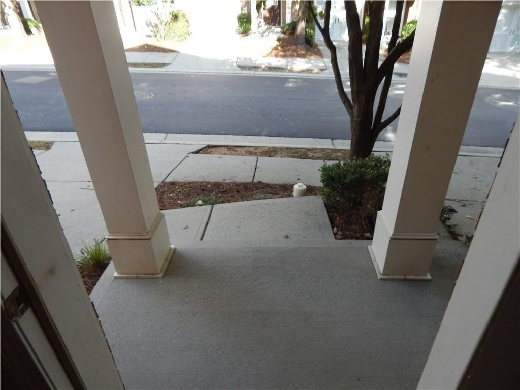 2199 Landing Walk Dr - Photo 3 of 47