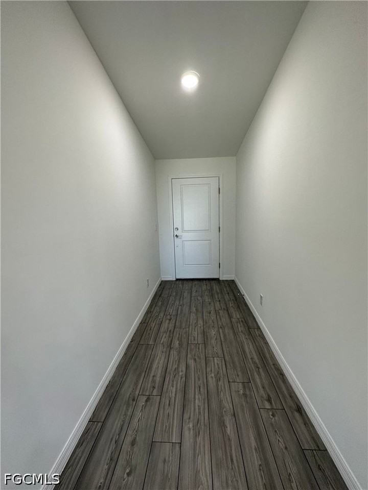 2604 Nw 8th Pl - Photo 5 of 18