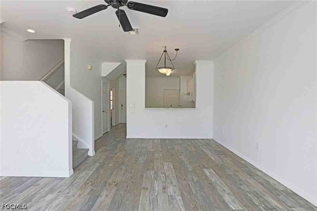 3629 Pine Oak Cir #102 - Photo 2 of 27