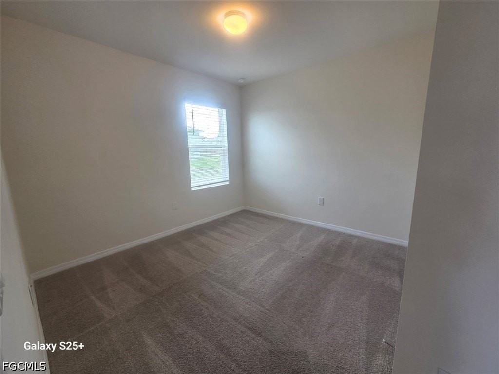 1214 Sw Embers Ter - Photo 3 of 19