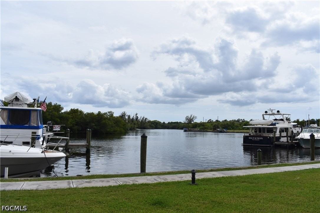 3462 Hancock Bridge Pkwy #242 - Photo 7 of 11