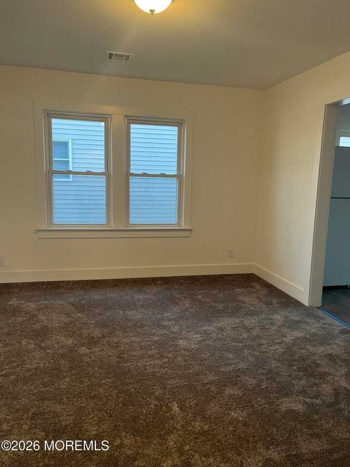 17 Ward Ln - Photo 4 of 13