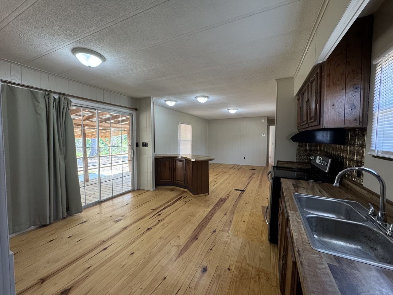 184 Jane Dr #1 - Photo 5 of 15