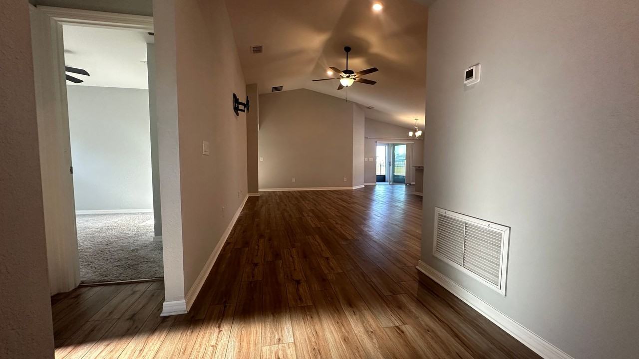 5420 Tessin Trl - Photo 2 of 44