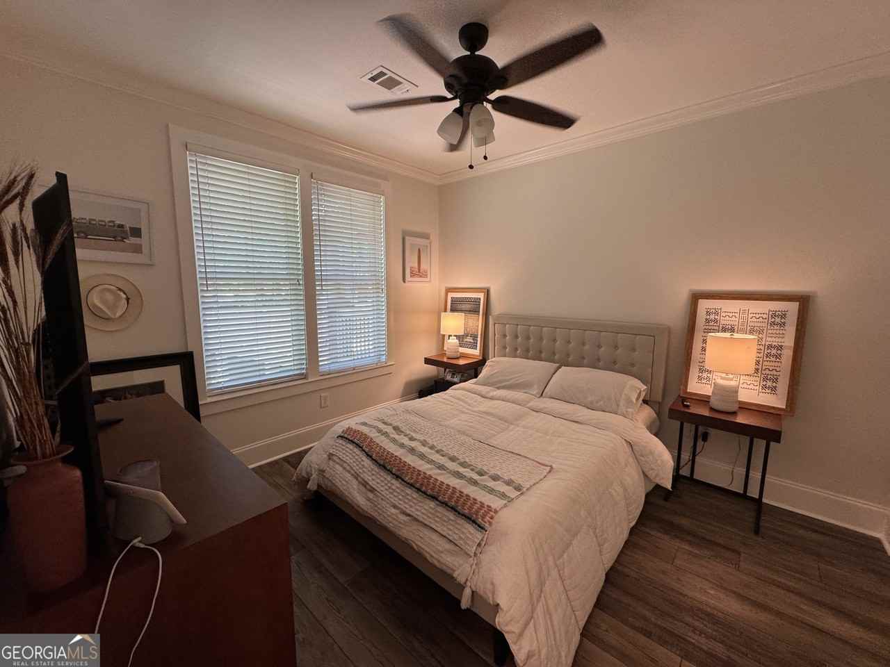 1010 Tailwater Unit D - Photo 5 of 18