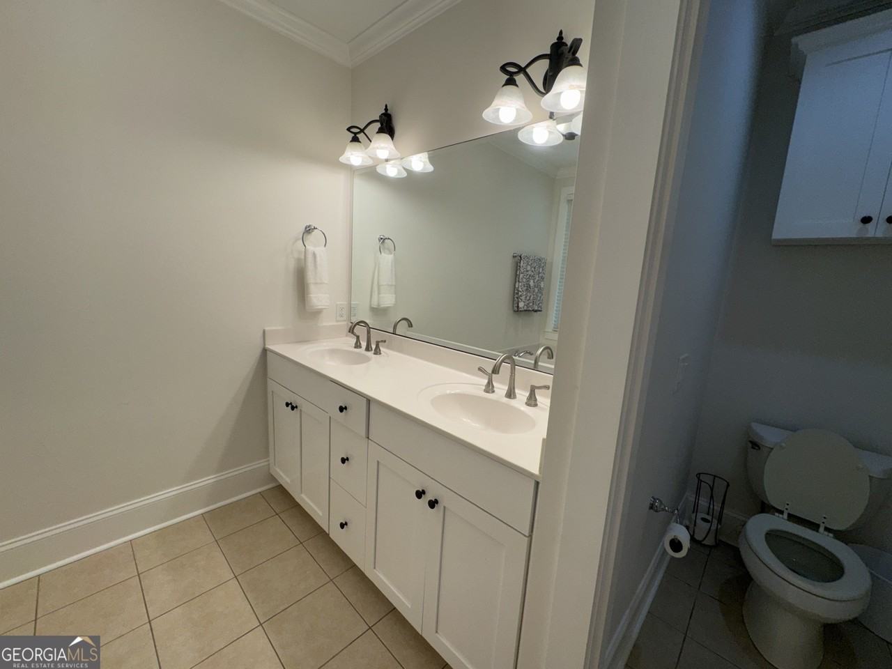 1010 Tailwater Unit D - Photo 7 of 18